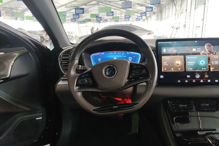 Used BYD Han 2023 EV Champion Edition 605KM Front-Drive Premium Model Steering Wheel