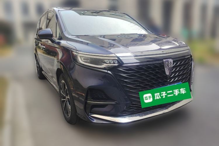 Used Roewe iMAX8 2021 400TGI Supreme Series Ultimate Edition Front Right 45 Deg