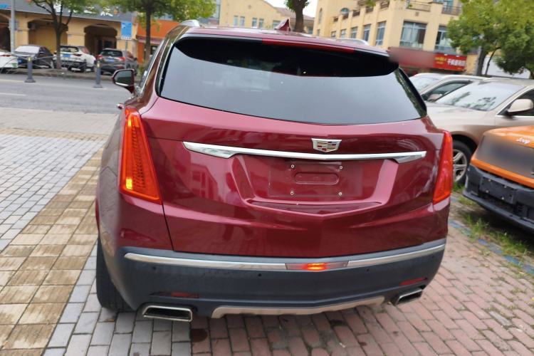 Used Cadillac XT5 2017 Anniversary Edition 25T Luxury Model
