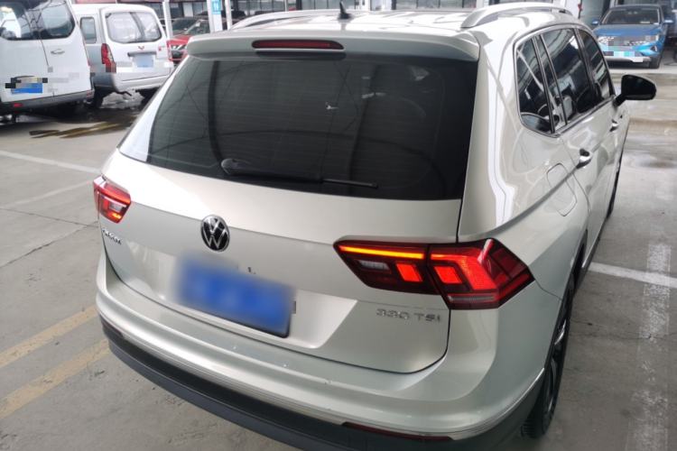 Used Volkswagen Tiguan L 2021 330TSI Automatic Two-Wheel Drive Smart Edition Rear Right 45 Deg