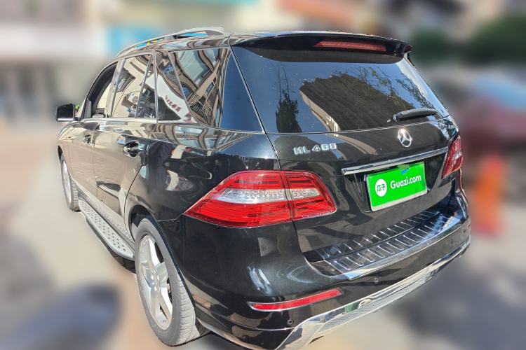 Used Mercedes-Benz M-Class 2014 ML 400 4MATIC Luxury Model Rear Left 45 Deg