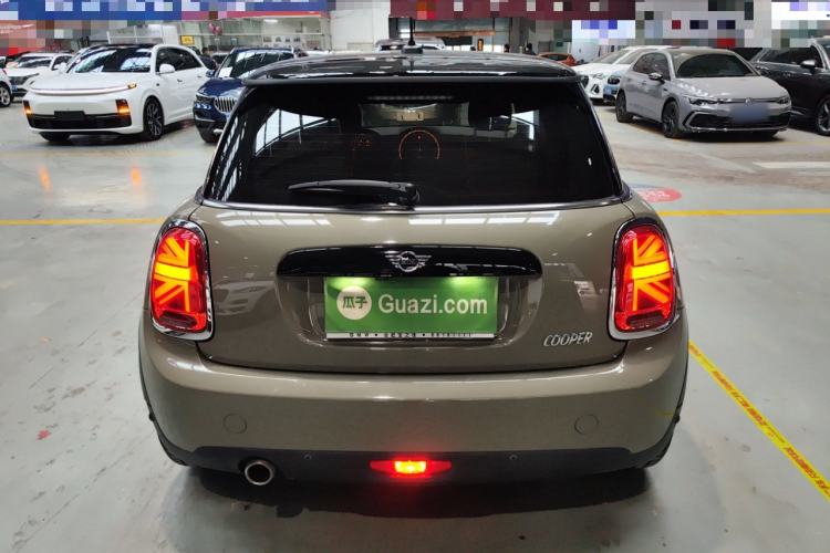 Used MINI MINI 2019 1.5T COOPER Classic Edition