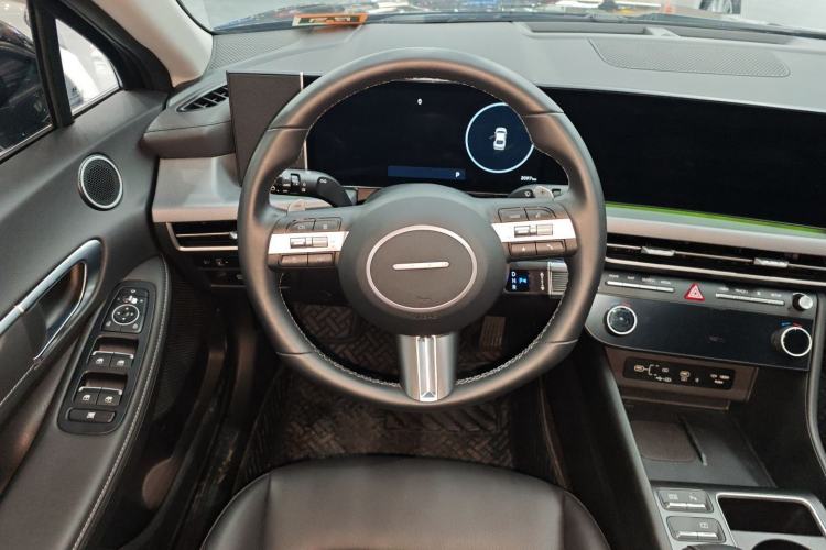 Used Hyundai Sonata 2024 1.5T Pro
