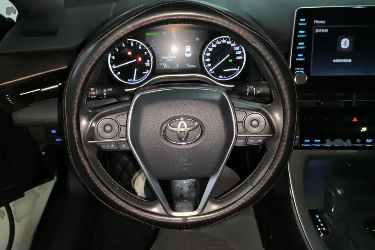 Used Toyota Avalon 2019 2.0L XLE Premium Edition China VI