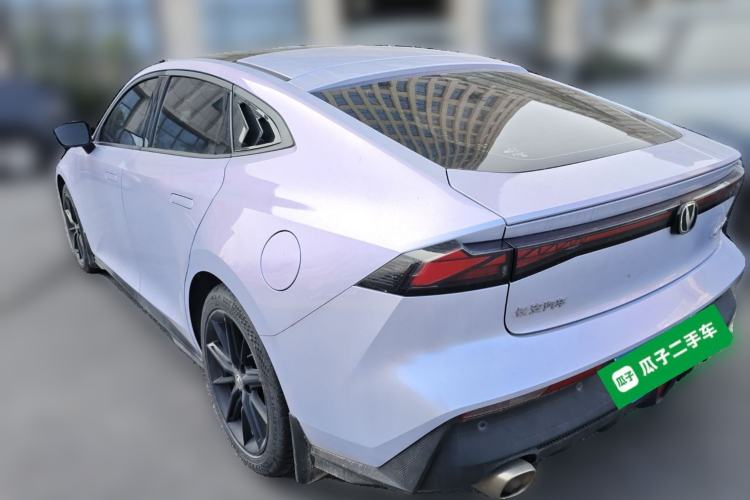 Used Changan UNI-V 2022 1.5T Prestige Version