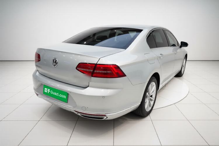 Used Volkswagen Magotan 2019 330TSI DSG Leading Model China VI Standard Exterior 5