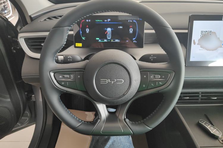 Used BYD Seal 05 DM-i 2026 DM-i 128KM Luxury Edition Steering Wheel