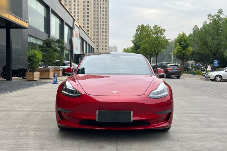 Used Tesla Model 3 2019 Long-Range All-Wheel-Drive Version