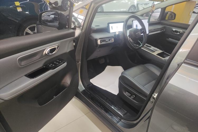 Used AION Y 2022 Plus 70 Smart Edition