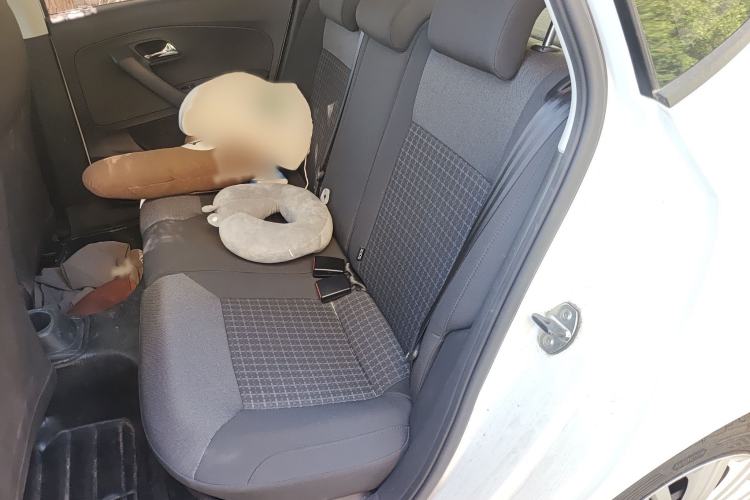 Used Volkswagen Polo 2016 1.6L Automatic Comfort Model