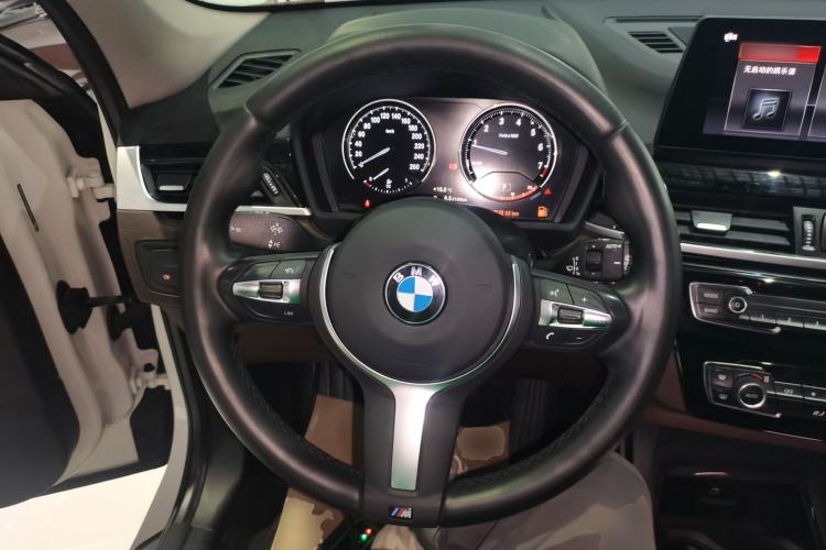 Used BMW X1 2021 Restyled sDrive25Li Leading Edition
