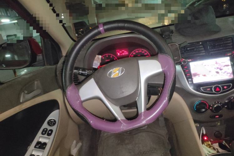 Used Hyundai Verna (older generation) 2011 Hatchback 1.4L Automatic Comfort Model GS