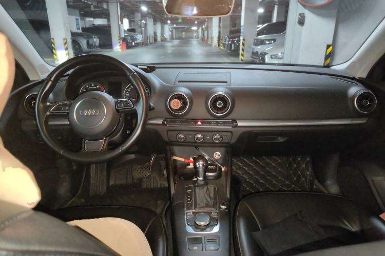 Used Audi A3 2017 Limousine 35 TFSI Fashion Model
