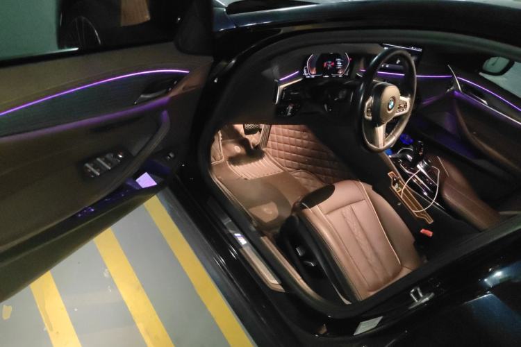 Used BMW 5 Series 2021 530Li Leading Model M Sport Package
