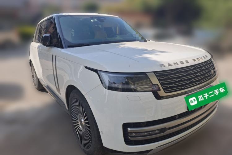 Used Land Rover Range 2023 3.0 L6 360 PS Grand Edition
