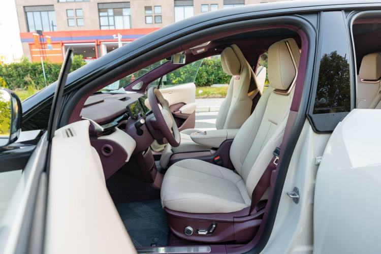 Used Zeekr X 2025 Four-Seater Rear-Drive Cube Version
