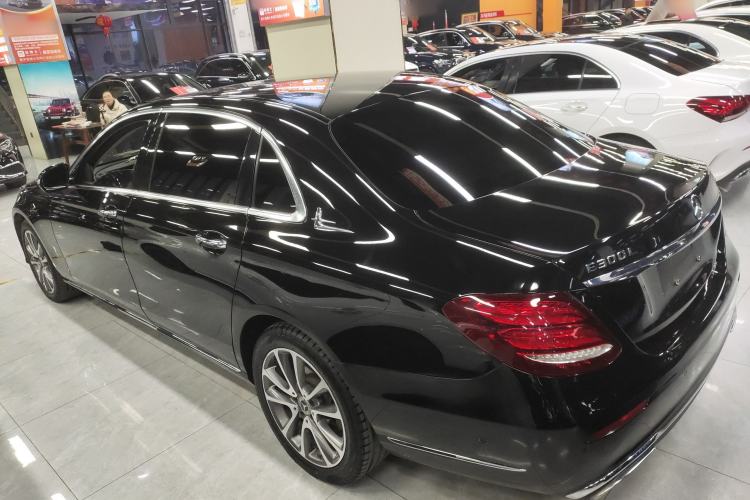 Used Mercedes-Benz E-Class 2019 E 260 L 4MATIC
