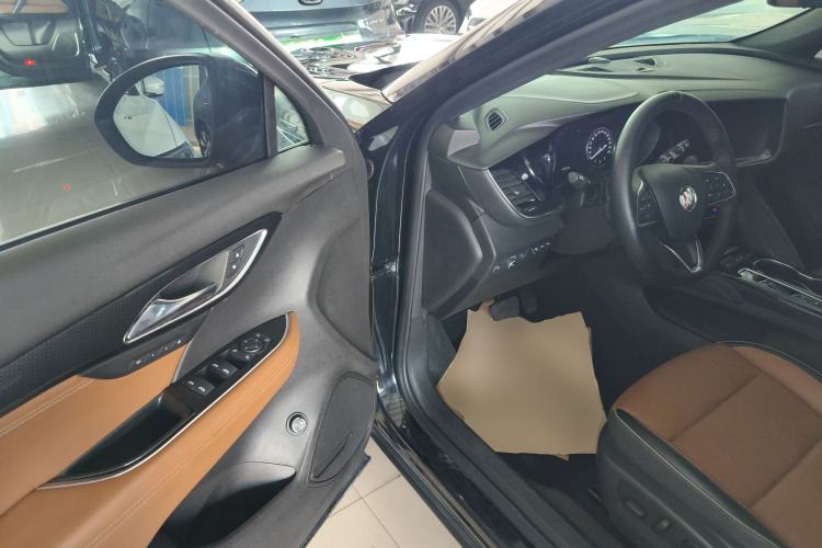 Used Buick Envision 2020 Encore GX S 652T Two-Wheel-Drive Limited-Edition S Sport Version
