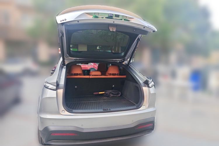 Used ONVO L60 2025 Model—60 kWh Rear-Wheel-Drive Version