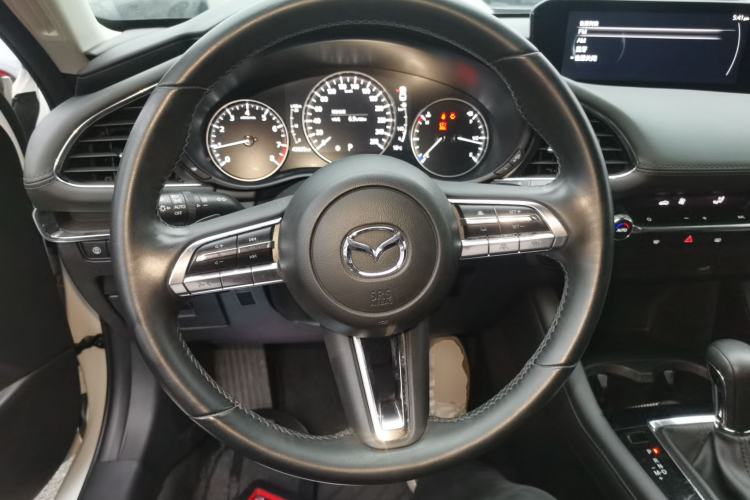 Used Mazda 3 Axela 2021 2.0L Automatic Zhi Rui Edition
