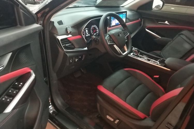 Used SOL X8 2021 300T DCT Leading Smart Connectivity Version 6 Seats