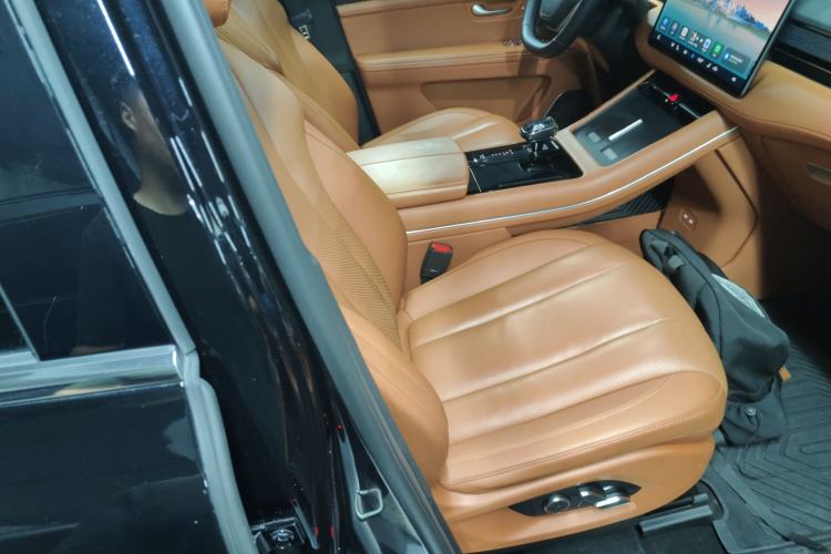 Used Hima AITO M7 2024 1.5T Intelligent Driving 4WD Pro Edition 6 Seats
