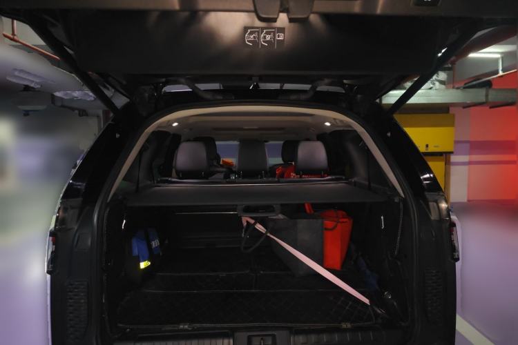 Used Land Rover Discovery 2019 3.0 SC V6 SE