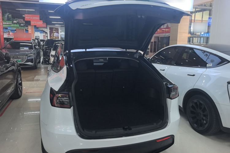 Used Tesla Model Y 2024 Rear-Wheel-Drive Version