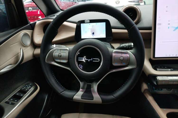 Used BYD Dolphin 2023 420 km Fashion Edition