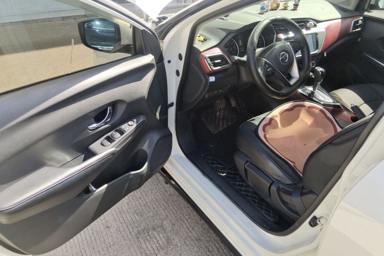 Used Nissan Lannia 2020 1.6L CVT Smart Connect Smart Cool Edition Driver Seat