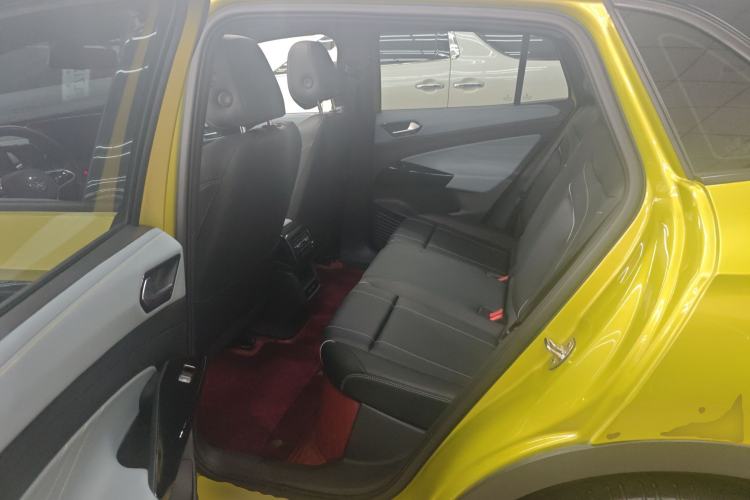 Used Volkswagen ID.4 X 2022 Pure Long-Range Version Left Rear Seat