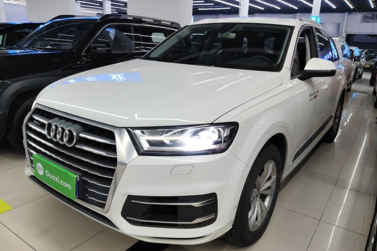 Used Audi Q7 2016 40 TFSI Comfort Model