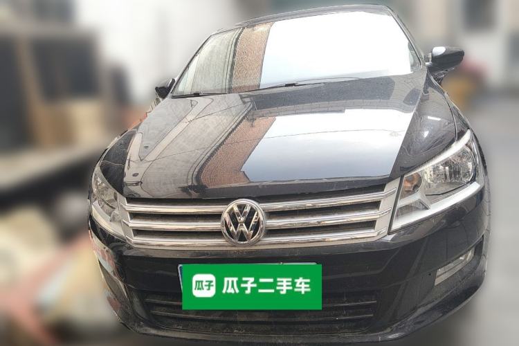 Used Volkswagen Santana 2015 1.6L Manual Comfort Edition
