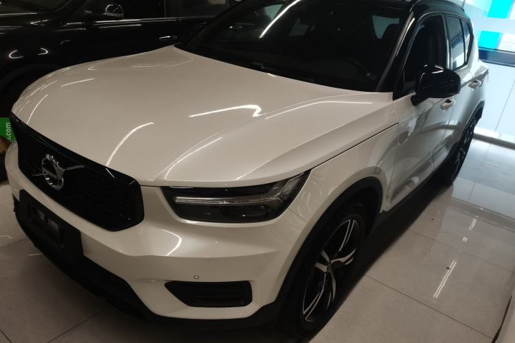 Used Volvo XC40 2022 T4 Four-Wheel Drive Smart & Dynamic Sport Edition