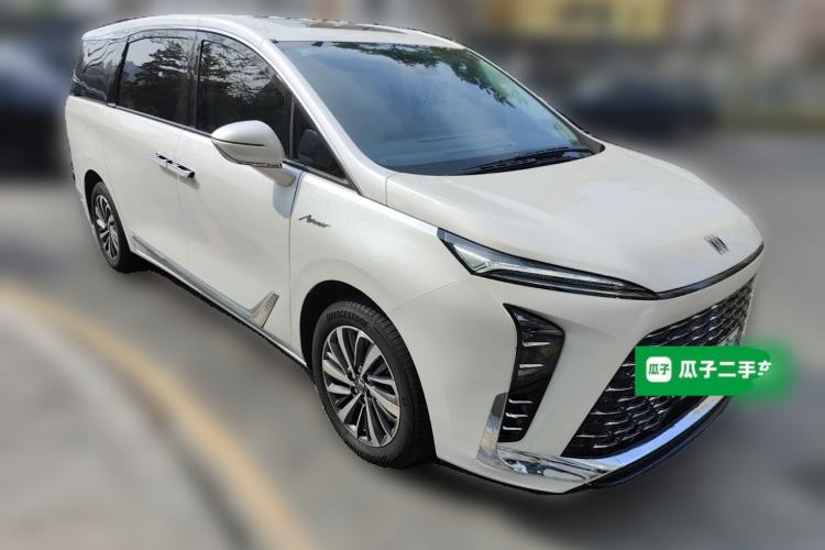 Used Buick GL8 New Energy 2026 Model Lu Zun Prestige Edition Front Right 45 Deg