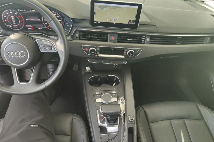 Used Audi A4L 2017 Plus 40 TFSI Style Edition