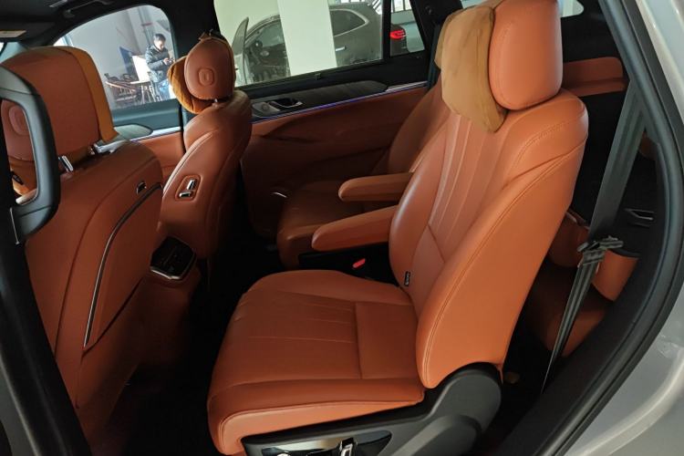 Used Wey Lanshan 2023 Four-Wheel Drive Ultra-Long Range Version
