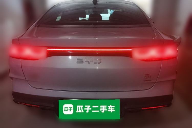 Used BYD Qin L 2025 DM-i Smart Drive 80KM Leading Model