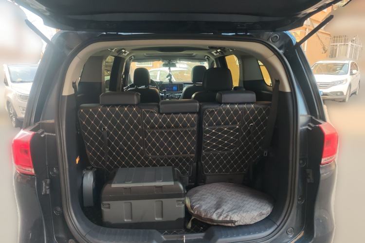 Used GAC Trumpchi M8 2018 320T Luxury Edition
