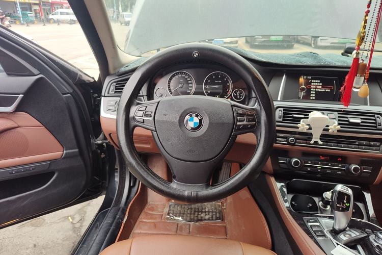 Used BMW 5 Series 2014 520Li Elegant Model