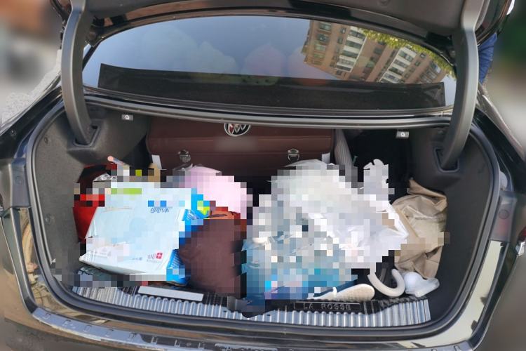 Used Buick LaCrosse 2023 28T Prestige Edition Trunk