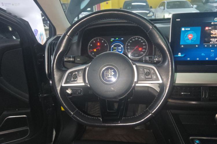 Used BYD Tang 2018 2.0T Automatic Smart Connect Prestige 7-Seater China V Standard