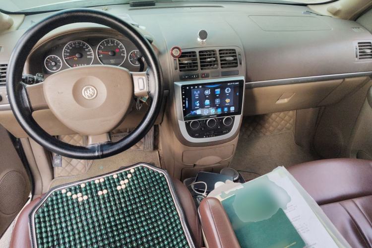 Used Buick GL8 2014 2.4L Classic Edition