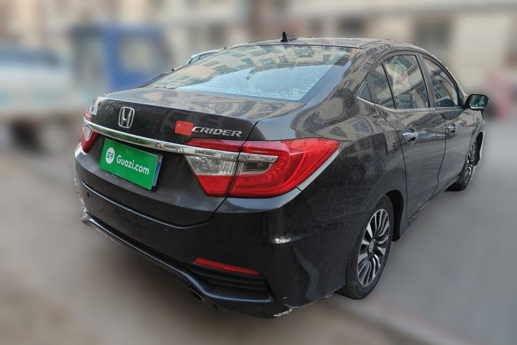 Used Honda Crider 2015 1.8L automatic luxury edition
