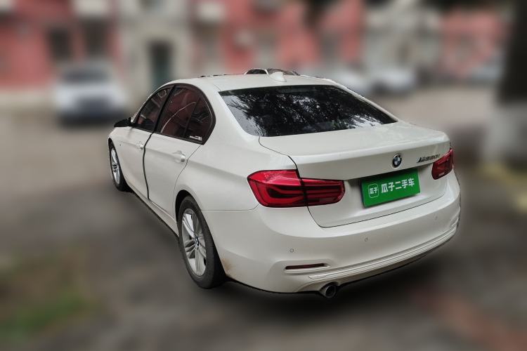 Used BMW 3 Series 2016 320i Fashion Model