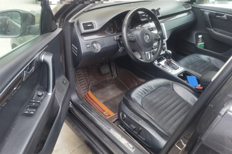 Used Volkswagen Magotan 2013 2.0 TSI Prestige Model
