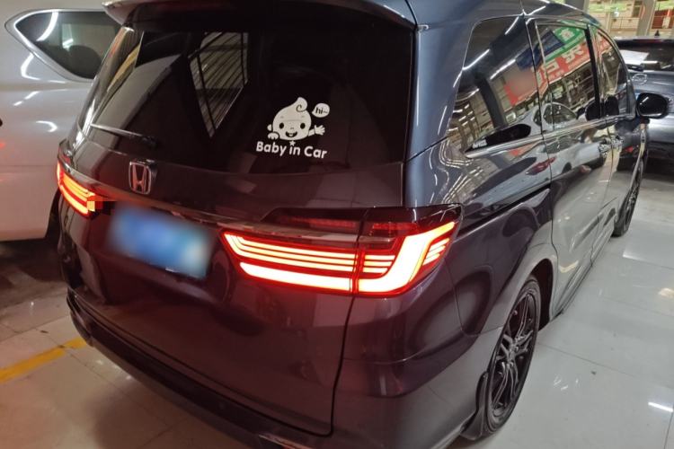 Used Honda Odyssey 2022 2.0L eHEV Sharp·Luxury Edition Rear Right 45 Deg