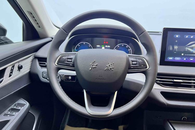 Used Hongqi E-QM5 2024 610 km PLUS
