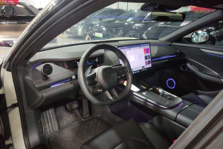 Used Xiaomi Auto SU7 2024 Rear-Drive Ultra-Long Range Advanced Pro-Level Intelligent Driving Version
