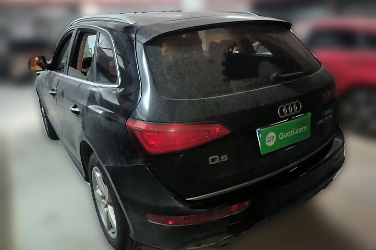 Used Audi Q5 2018 Collector's Edition 40 TFSI Ambition Model
